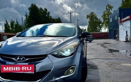 Hyundai Elantra V, 2013 год, 660 000 рублей, 1 фотография