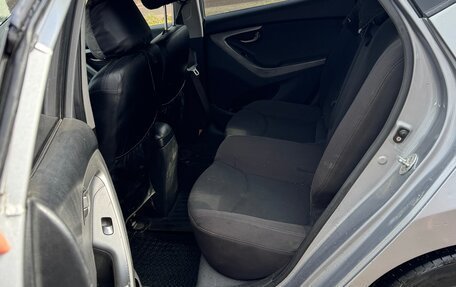 Hyundai Elantra V, 2013 год, 660 000 рублей, 10 фотография