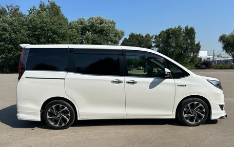 Toyota Esquire I, 2019 год, 2 675 000 рублей, 8 фотография