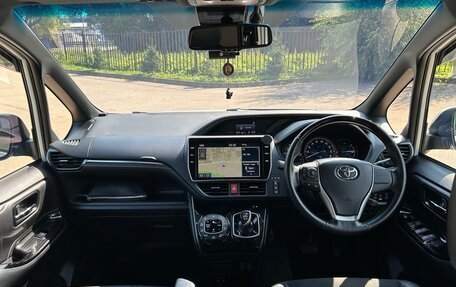 Toyota Esquire I, 2019 год, 2 675 000 рублей, 17 фотография