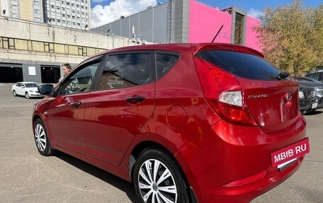Hyundai Solaris II рестайлинг, 2016 год, 950 000 рублей, 2 фотография