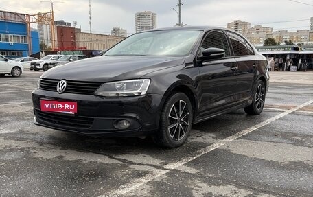 Volkswagen Jetta VI, 2012 год, 850 000 рублей, 1 фотография