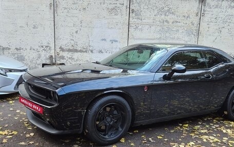 Dodge Challenger III рестайлинг 2, 2013 год, 2 450 000 рублей, 8 фотография
