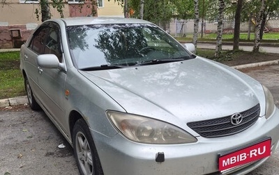 Toyota Camry V40, 2003 год, 550 000 рублей, 1 фотография