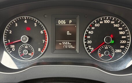 Volkswagen Jetta VI, 2012 год, 850 000 рублей, 11 фотография