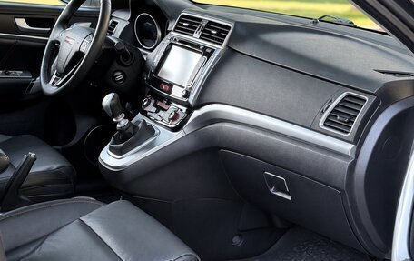 Haval H6, 2015 год, 1 390 000 рублей, 12 фотография