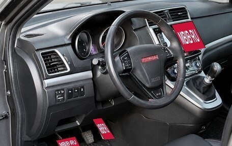 Haval H6, 2015 год, 1 390 000 рублей, 10 фотография
