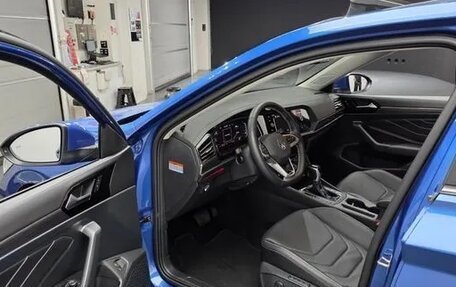 Volkswagen Jetta VII, 2023 год, 2 600 000 рублей, 14 фотография