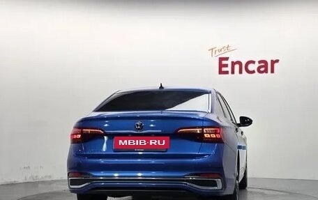 Volkswagen Jetta VII, 2023 год, 2 600 000 рублей, 4 фотография