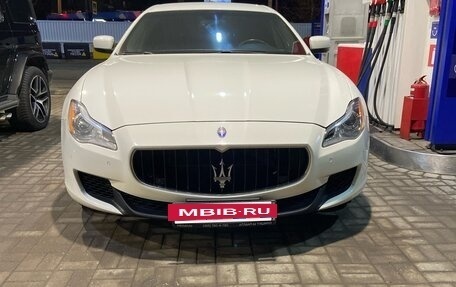 Maserati Quattroporte VI, 2013 год, 2 300 000 рублей, 5 фотография