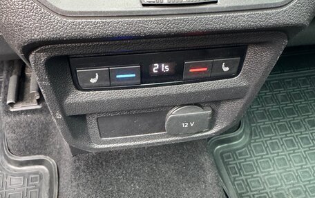 Volkswagen Tiguan II, 2017 год, 2 251 000 рублей, 10 фотография