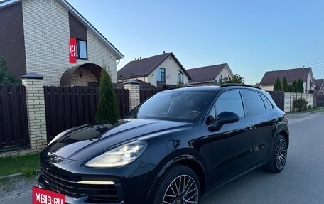 Porsche Cayenne III, 2018 год, 6 450 000 рублей, 2 фотография