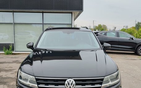 Volkswagen Tiguan II, 2017 год, 1 749 000 рублей, 5 фотография