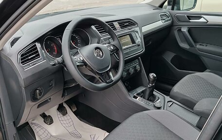 Volkswagen Tiguan II, 2017 год, 1 749 000 рублей, 7 фотография