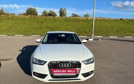 Audi A4, 2013 год, 1 600 000 рублей, 11 фотография