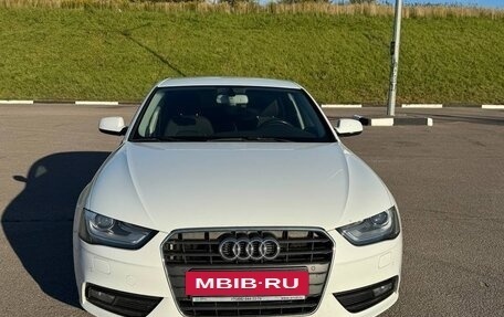 Audi A4, 2013 год, 1 600 000 рублей, 13 фотография