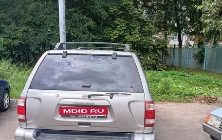 Nissan Pathfinder, 2000 год, 420 000 рублей, 2 фотография