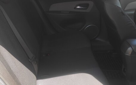 Chevrolet Cruze II, 2010 год, 560 000 рублей, 20 фотография