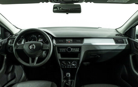 Skoda Rapid I, 2017 год, 1 150 000 рублей, 13 фотография