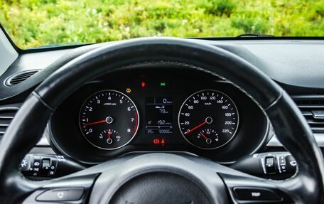 KIA Rio IV, 2018 год, 1 250 000 рублей, 18 фотография
