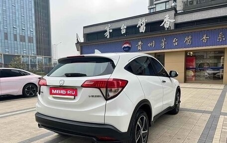 Honda Vezel, 2022 год, 1 569 000 рублей, 6 фотография