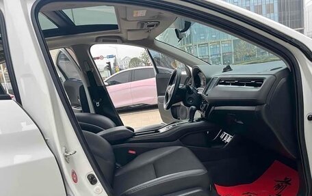 Honda Vezel, 2022 год, 1 569 000 рублей, 11 фотография