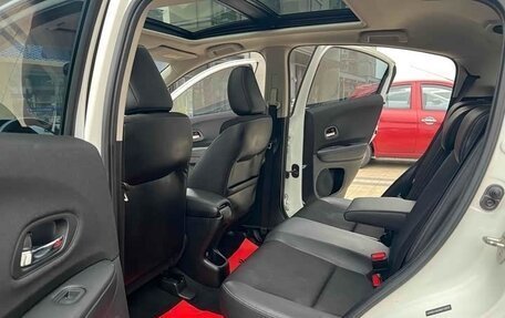 Honda Vezel, 2022 год, 1 569 000 рублей, 15 фотография