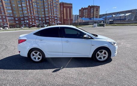 Hyundai Solaris II рестайлинг, 2016 год, 930 000 рублей, 4 фотография