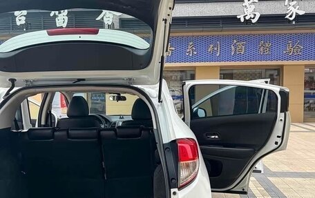 Honda Vezel, 2022 год, 1 569 000 рублей, 19 фотография