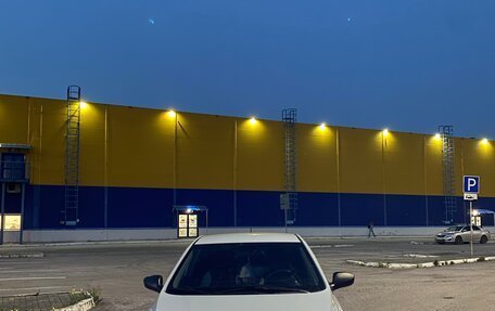 Hyundai Solaris II рестайлинг, 2016 год, 680 000 рублей, 3 фотография
