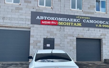 Hyundai Solaris II рестайлинг, 2016 год, 680 000 рублей, 2 фотография