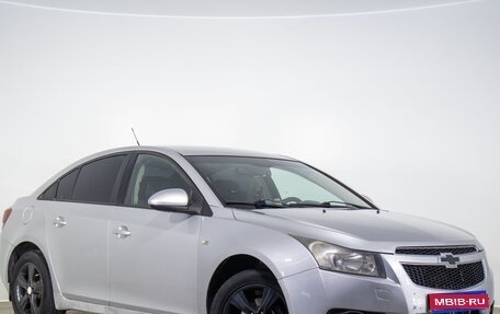Chevrolet Cruze II, 2010 год, 669 000 рублей, 1 фотография
