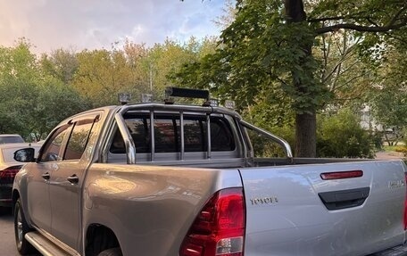 Toyota Hilux VIII, 2015 год, 3 150 000 рублей, 4 фотография