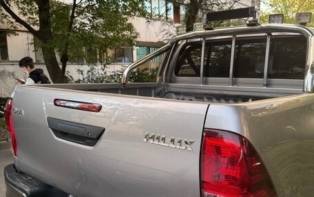 Toyota Hilux VIII, 2015 год, 3 150 000 рублей, 3 фотография