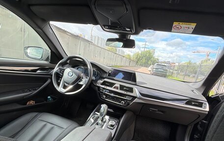 BMW 5 серия, 2019 год, 2 350 000 рублей, 7 фотография