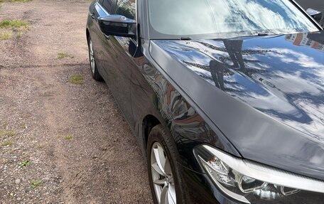 BMW 5 серия, 2019 год, 2 350 000 рублей, 3 фотография
