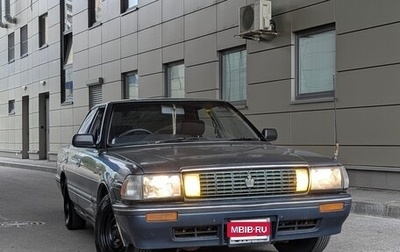 Toyota Crown, 1990 год, 390 000 рублей, 1 фотография
