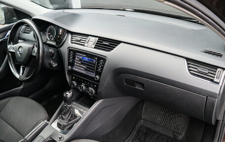 Skoda Octavia, 2017 год, 2 330 000 рублей, 7 фотография