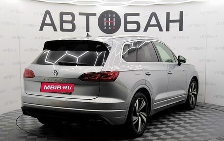 Volkswagen Touareg III, 2019 год, 3 600 000 рублей, 3 фотография