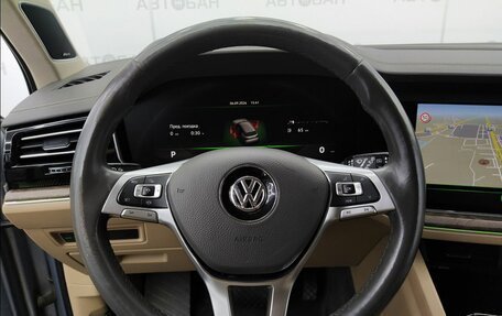 Volkswagen Touareg III, 2019 год, 3 600 000 рублей, 29 фотография