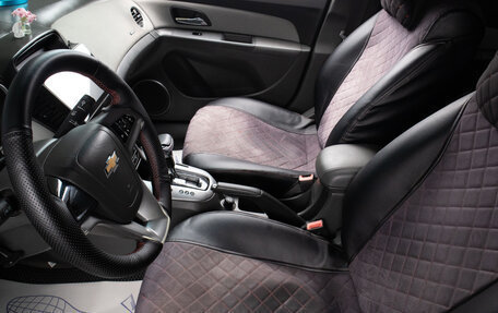Chevrolet Cruze II, 2010 год, 669 000 рублей, 16 фотография