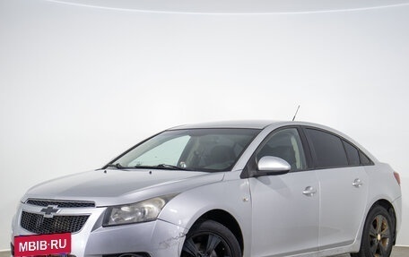Chevrolet Cruze II, 2010 год, 669 000 рублей, 4 фотография