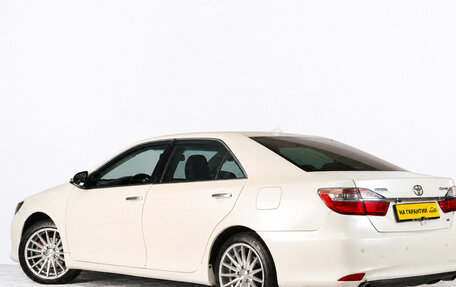 Toyota Camry, 2015 год, 1 879 000 рублей, 5 фотография