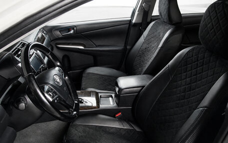 Toyota Camry, 2015 год, 1 879 000 рублей, 9 фотография