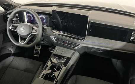 Volkswagen Tiguan, 2025 год, 4 950 000 рублей, 12 фотография
