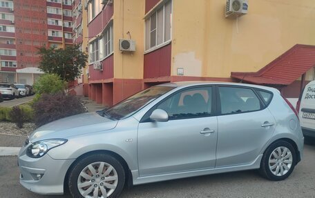 Hyundai i30 I, 2011 год, 780 000 рублей, 2 фотография