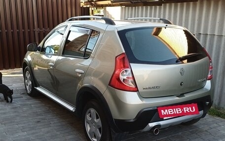Renault Sandero I, 2012 год, 670 000 рублей, 3 фотография