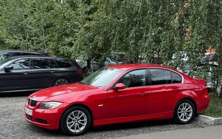 BMW 3 серия, 2005 год, 680 000 рублей, 11 фотография