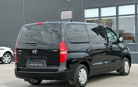 Hyundai H-1 II рестайлинг, 2016 год, 1 780 000 рублей, 7 фотография