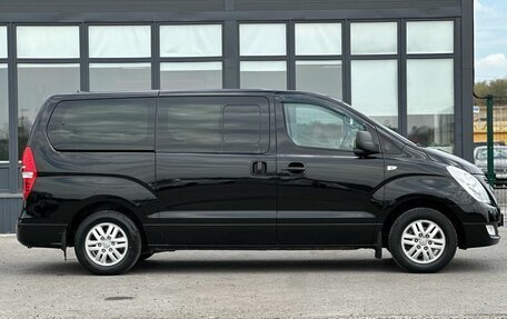 Hyundai H-1 II рестайлинг, 2016 год, 1 780 000 рублей, 8 фотография
